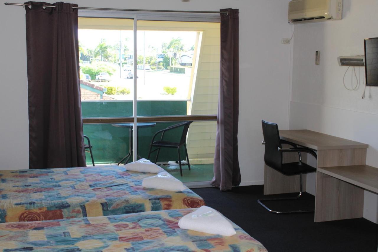 Sun Plaza Motel - Mackay Bagian luar foto